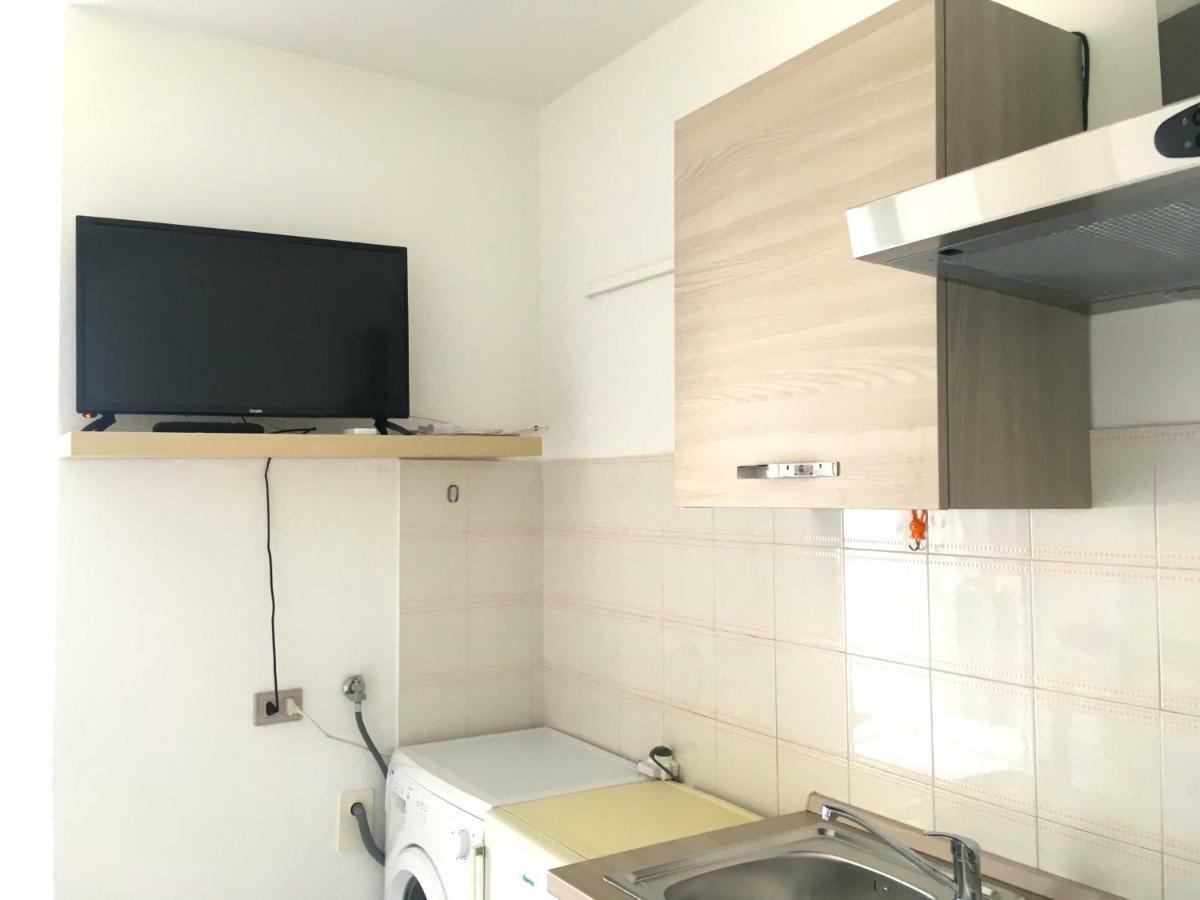 Apartamento Monolocale Loredana Tergu Exterior foto